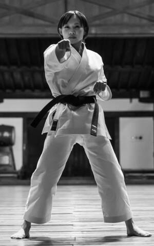 Tokaido Kata Master Pro, WKF Approved, 14 oz.